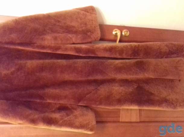 Продам ШУБУ ЖЕНСКУЮ МУТОНОВУЮ, фотография 2