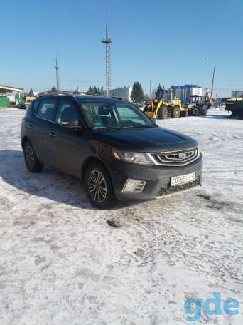 Легковой универсал (universal) GEELY EMGRAND X7  2018 г.в., фотография 12