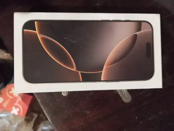 Продам Iphone 16 Pro Max 256 Desert Titanium НОВЫЙ,ЗАПЕЧАТАННЫЙ, фотография 1
