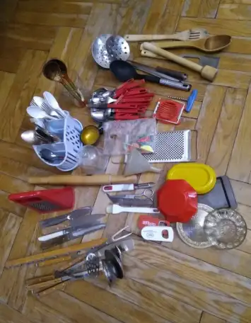 Кухонная утварь, ложки, вилки, ножи, терка, набор, скалка, половник и др Торг, фотография 1