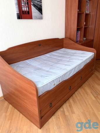 Продам набор детской мебели, фотография 6