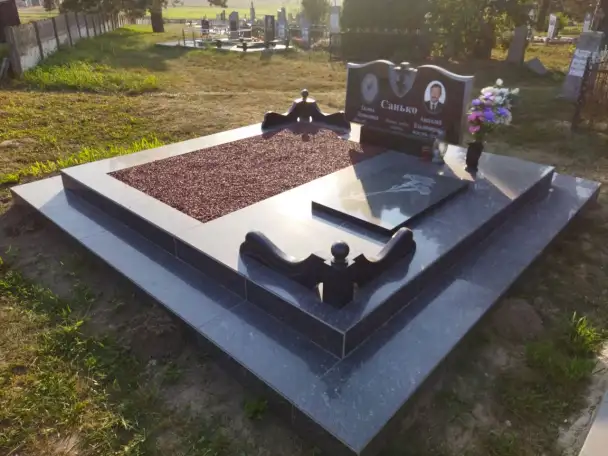 Благоустройство и памятники в Минской области, фотография 2
