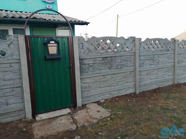 Железобетонные заборы, заборы из металлопрофиля, ворота, калитки, фотография 11