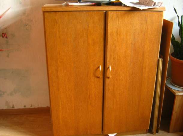Продам шкаф и комод б/у, фотография 2
