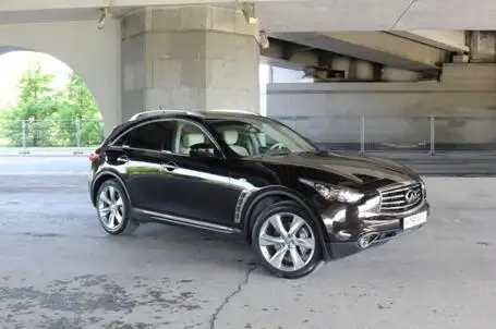 Продам или обменяю Infiniti FX II Рестайлинг, 2011 г в индив.исполнении, фотография 1