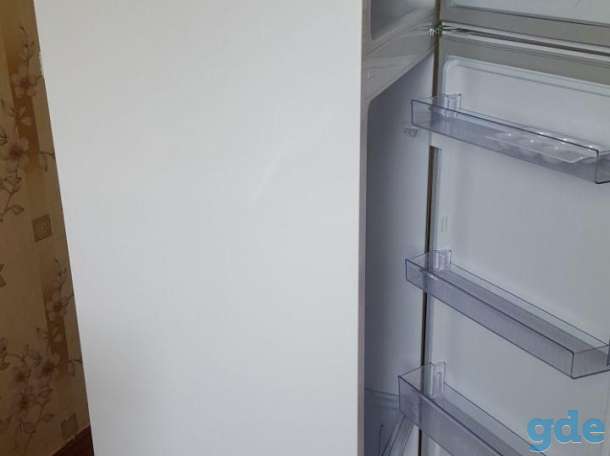 Холодильник с морозильником Beko RDSK240M20W, фотография 1