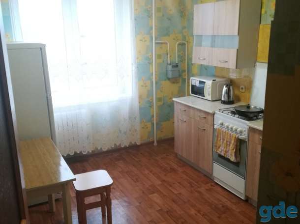2- ая квартира на сутки, фотография 2