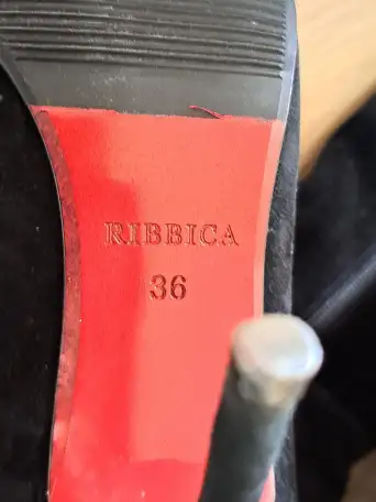 Сапоги-батфорты RIBBICA на шпильке, р.36, б.у, фотография 3