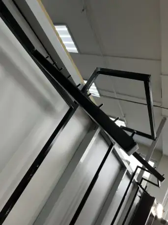 Стойки, стеллажи для магазина одежды, фотография 5