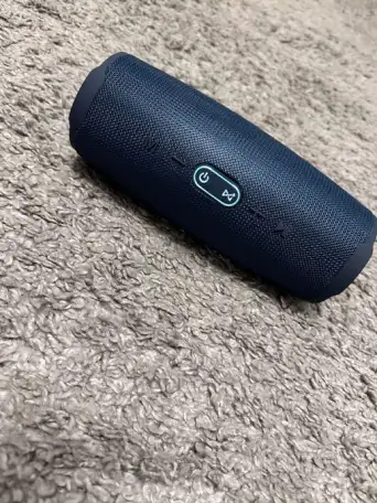 Колонка JBL CHARGE 4 новая ни разу не пользования, фотография 1