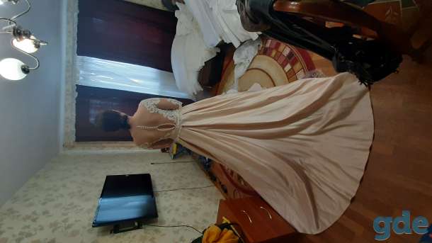 Свадебное платье, фотография 3