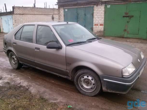 Продаю авто Renault, фотография 3