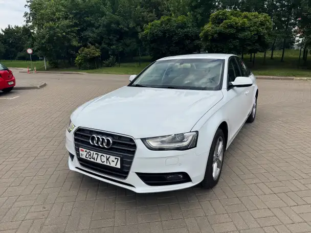 Audi A4 B8  Рестайлинг, фотография 6
