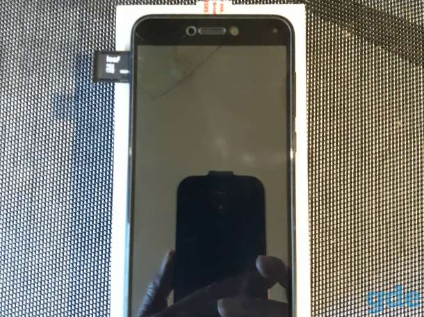 смартфон HUAWEI P8 Lite 2017, фотография 1