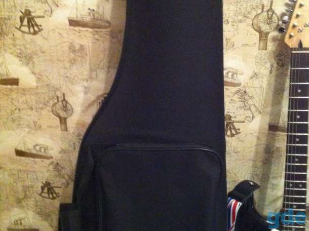 Fender Squier Bullet Strat электрогитара, фотография 3