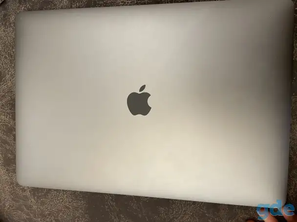 Apple MacBook Touch Bar 15(2019 года) б/у, фотография 5