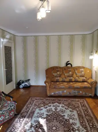 Сдается комната девушке, метро Спортивная, фотография 1
