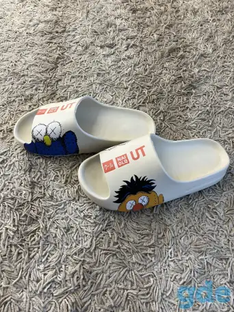 Сланцы Adidas Yeezy Slide, фотография 1