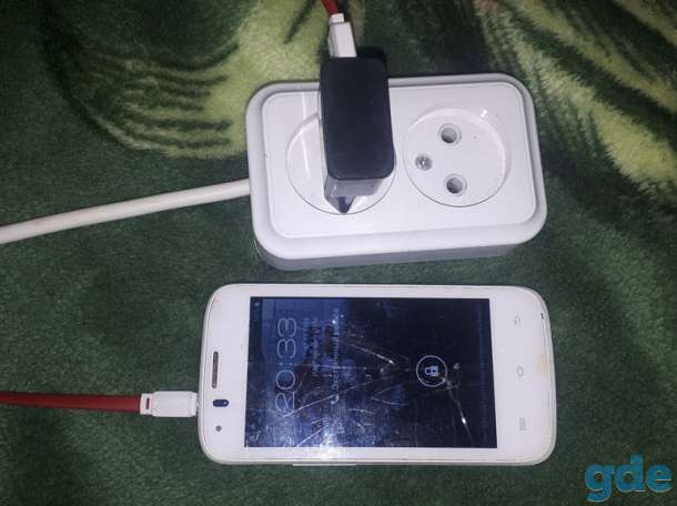 Prestigio MultiPhone PAP4055 DUO, фотография 2
