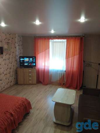 Квартира на часы и сутки в Центре, ул Ленина 36, фотография 1