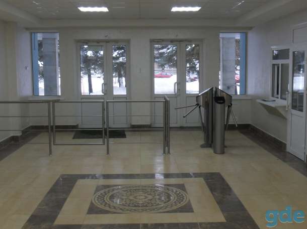 Организация сдает в аренду офисные и складские помещения., фотография 2