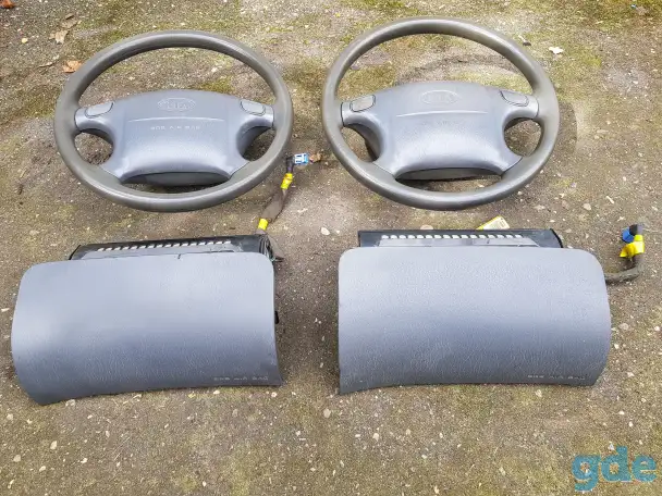 Подушка безопасности водителя Kia Clarus, фотография 2