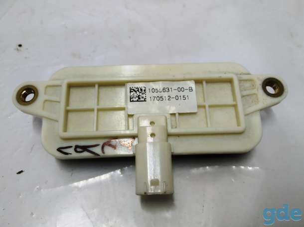 Зап. части для авто Tesla. Ручка крышки багажника Tesla model XBB HANDLE, LIFTGATE {MX}, фотография 2