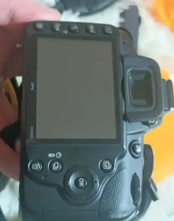 Зеркальный фотоаппарат Nikon D3200 Kit 18-55 mm VR, фотография 2