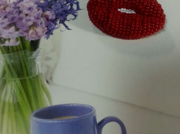 Брошь из бисера ''Lips'' (handmade), фотография 2