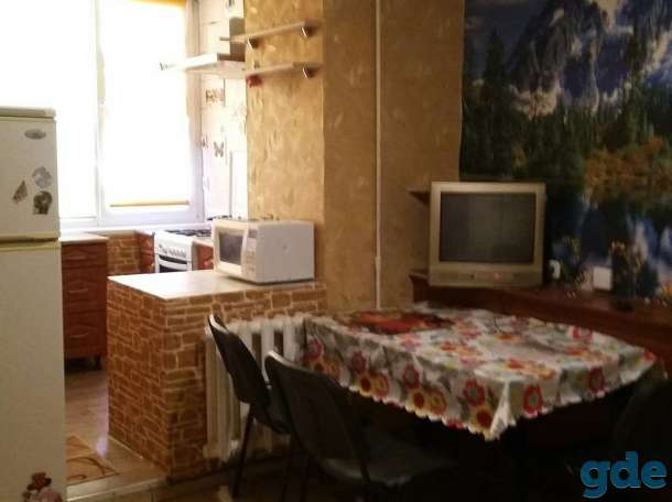 Квартира трёхкомнатная на сутки в Бобруйске, Ульяновская 52, фотография 2