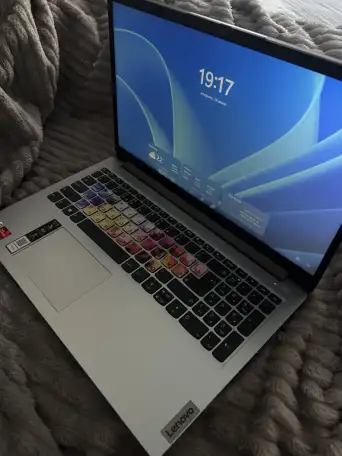 Ноутбук Lenovo IdeaPad 1 15AMN7., фотография 3