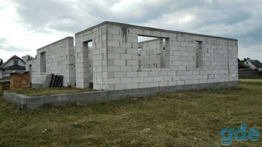 Участок с коробкой дома, Луцевичи, фотография 4