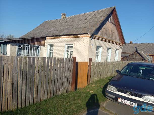 Кирпичный дом, Д.Бобровичи, фотография 1