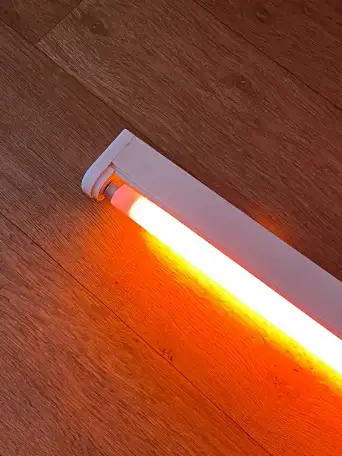 Лампа люминесцентная светильник от розетки L36W60, фотография 3