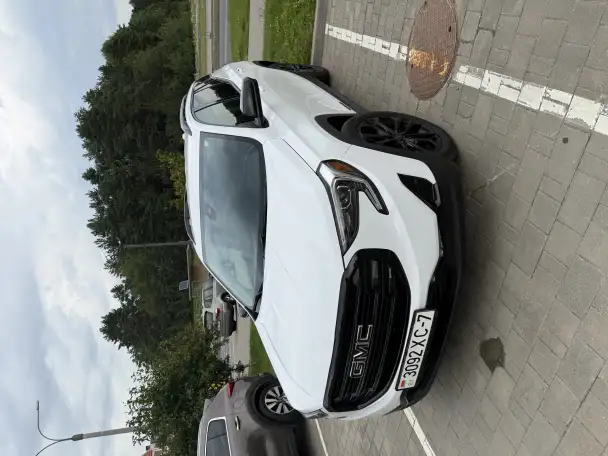 Автомобиль GMC, фотография 1