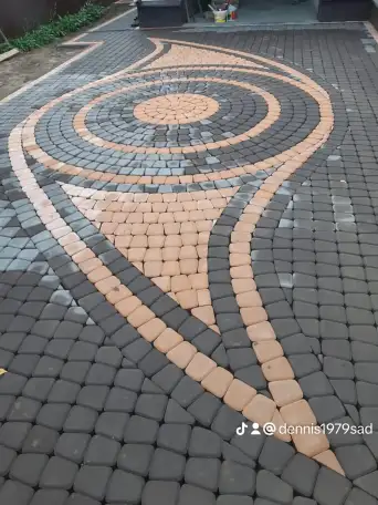 Укладка тротуарной плитки, фотография 2