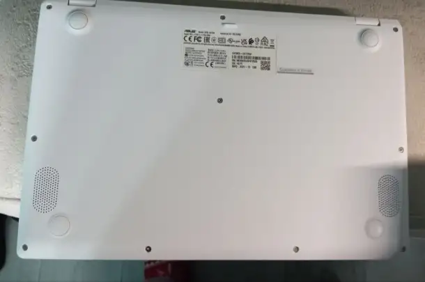 Ноутбук ASUS Laptop E410 в хорошем,рабочем состоянии., фотография 5