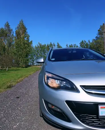 Opel Astra j (2015 г.) / Опель астра j 2015, фотография 2