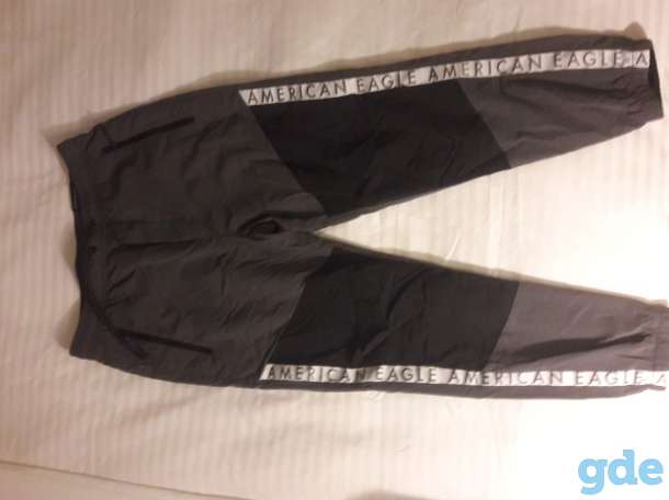 Продаются мужские нейлоновые спортивные штаны (joggers) фирмы American Eagle Outfitter, фотография 1