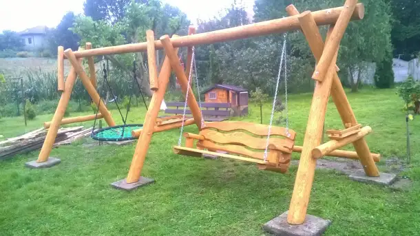 Малые архитектурные формы из оцилиндрованного бревна, фотография 2