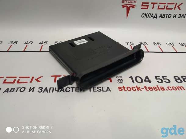 Зап. части для авто Tesla. Воздуховод центральной консоли средний AWD RWD Tesla model S, model S RESTE 10083, фотография 3