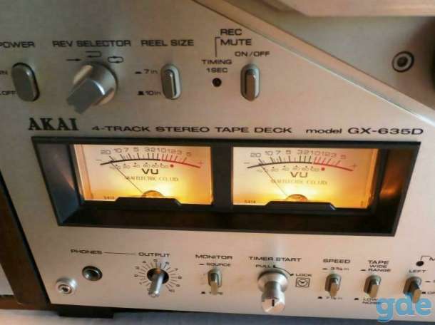 Японский катушечный стерео магнитофон Akai GX-635D, фотография 1