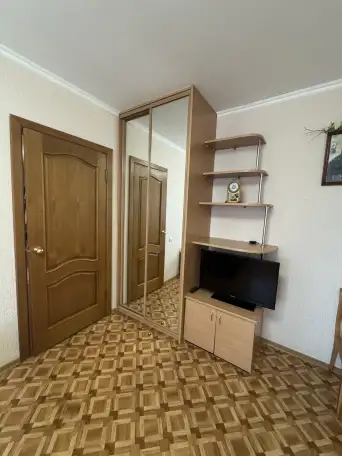 Продам 2-х комнатную квартиру в кирпичном доме, фотография 3