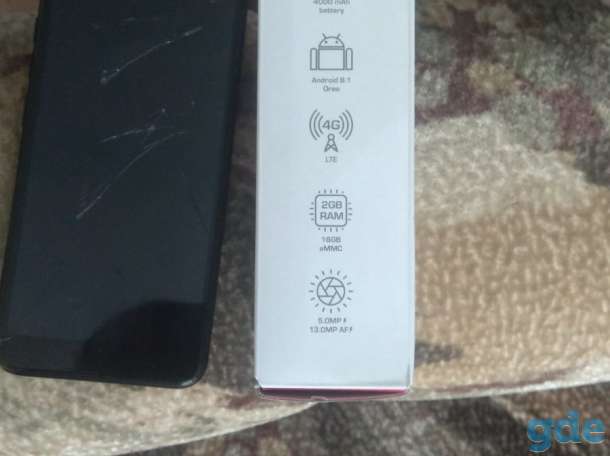 Prestigio Muze E5 LTE, фотография 2