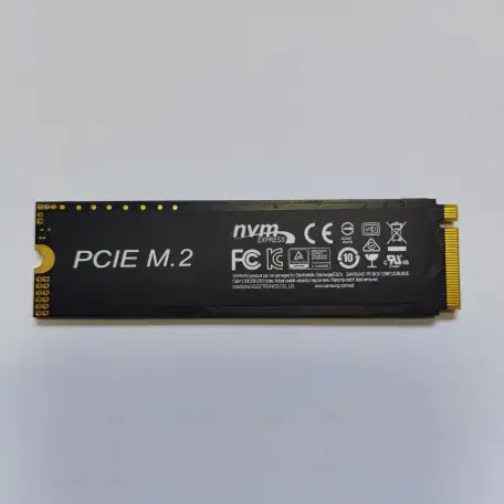 SSD накопитель, фотография 4