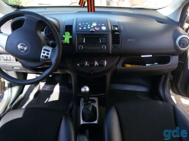 Авто  Nissan Note 2012, фотография 7