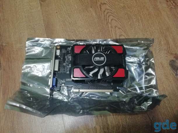 Видеокарта ASUS GeForce GT 740 2GB, фотография 1