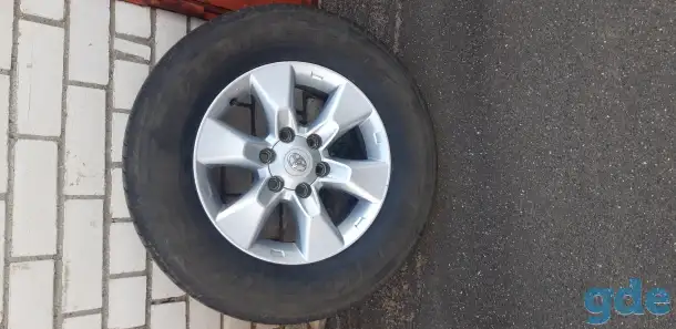 литые диски Toyota 6.5x17 6x139.7 106.1 ET 30, фотография 1