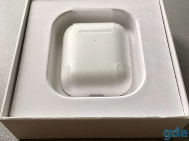 AirPods 2, фотография 1