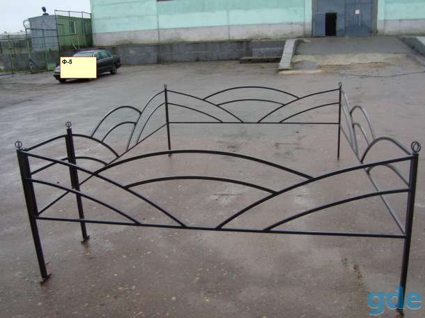 Ограды ритуальные , кресты, столики и скамейки, фотография 9